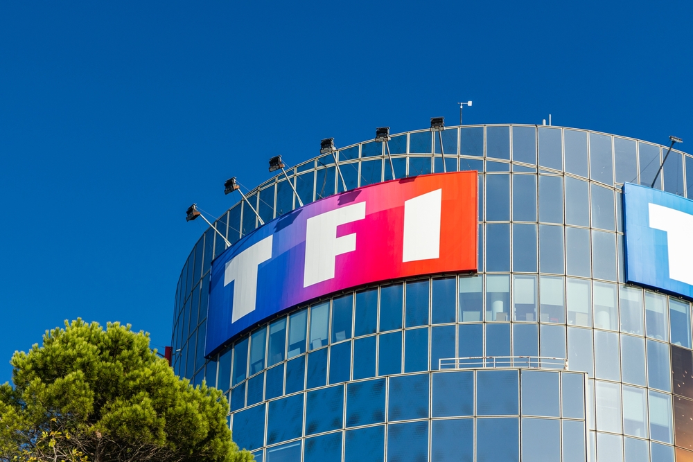 TF1