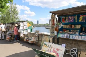 bouquiniste J.O
